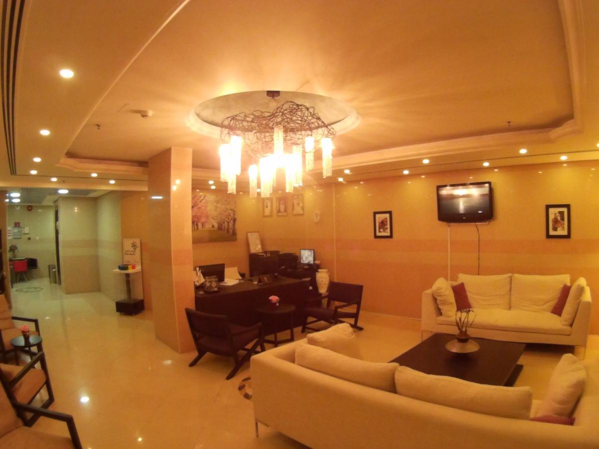 Wardah Hotel Apartments Sharjah Esterno foto