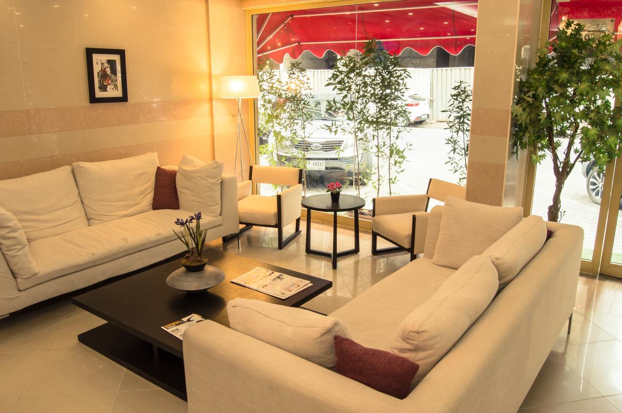 Wardah Hotel Apartments Sharjah Esterno foto